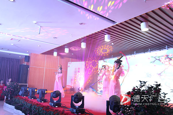 常德市德天廣告有限公司,品牌設(shè)計(jì),活動策劃,影視攝制,廣告設(shè)備租賃,媒體廣告推廣,