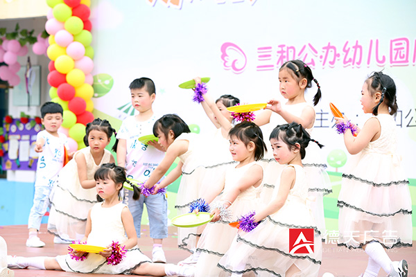 常德市德天廣告有限公司,品牌設(shè)計(jì),活動策劃,影視攝制,廣告設(shè)備租賃,媒體廣告推廣,