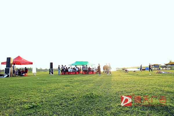 常德市德天廣告有限公司,品牌設(shè)計(jì),活動(dòng)策劃,影視攝制,廣告設(shè)備租賃,媒體廣告推廣,